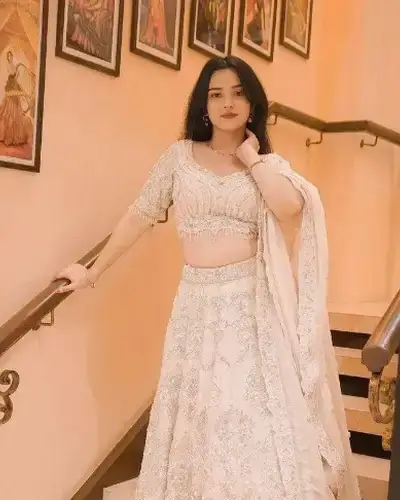 Escort Service In Janakpuri